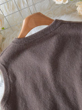 a1f6358d7760490ea8abefb7d0e64d41-Max-Origin